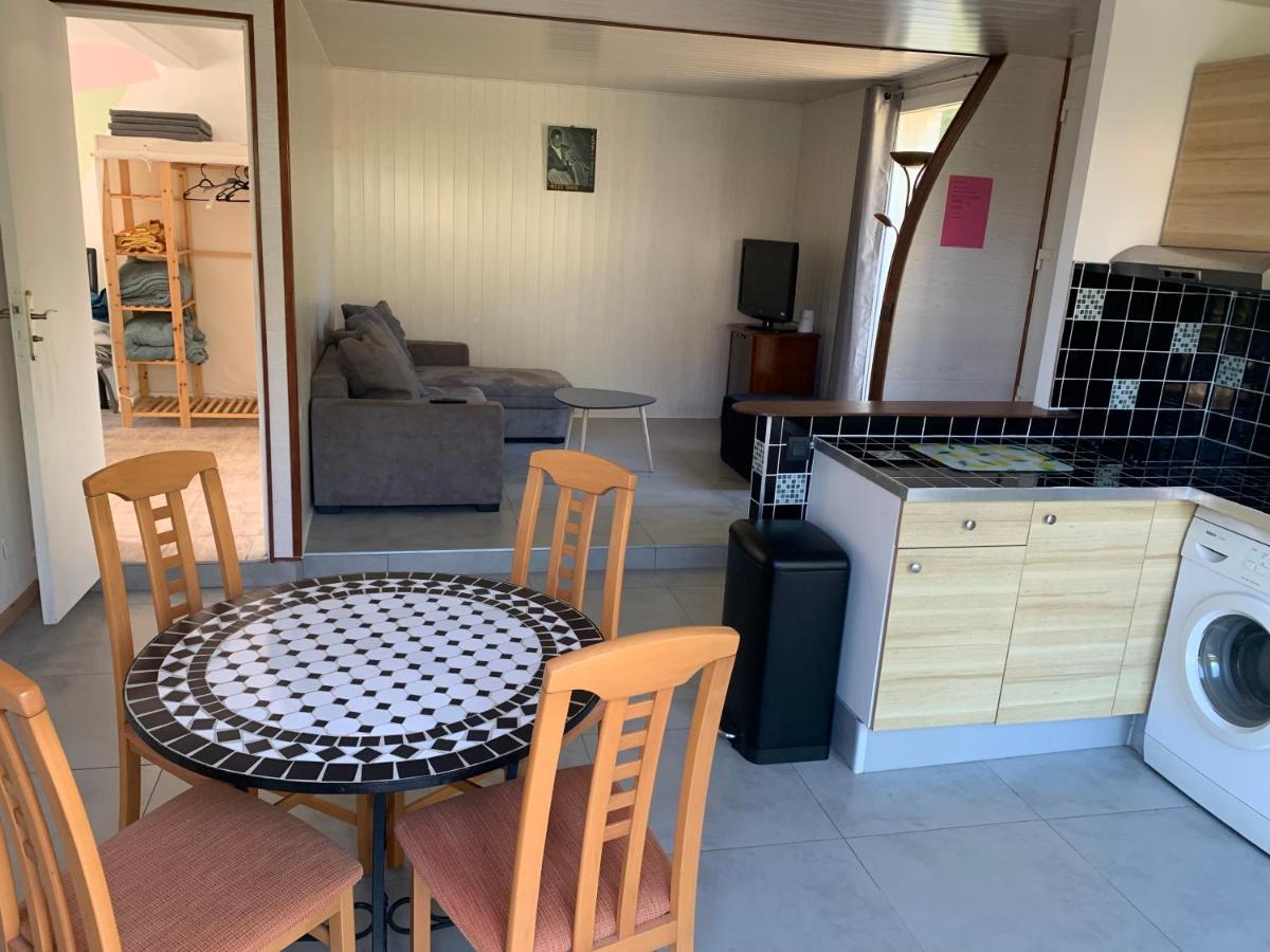 Magnifique Bas De Villa Deux Chambres Situe Pres Des Plages Et Du Golf سان برياك سور مير المظهر الخارجي الصورة