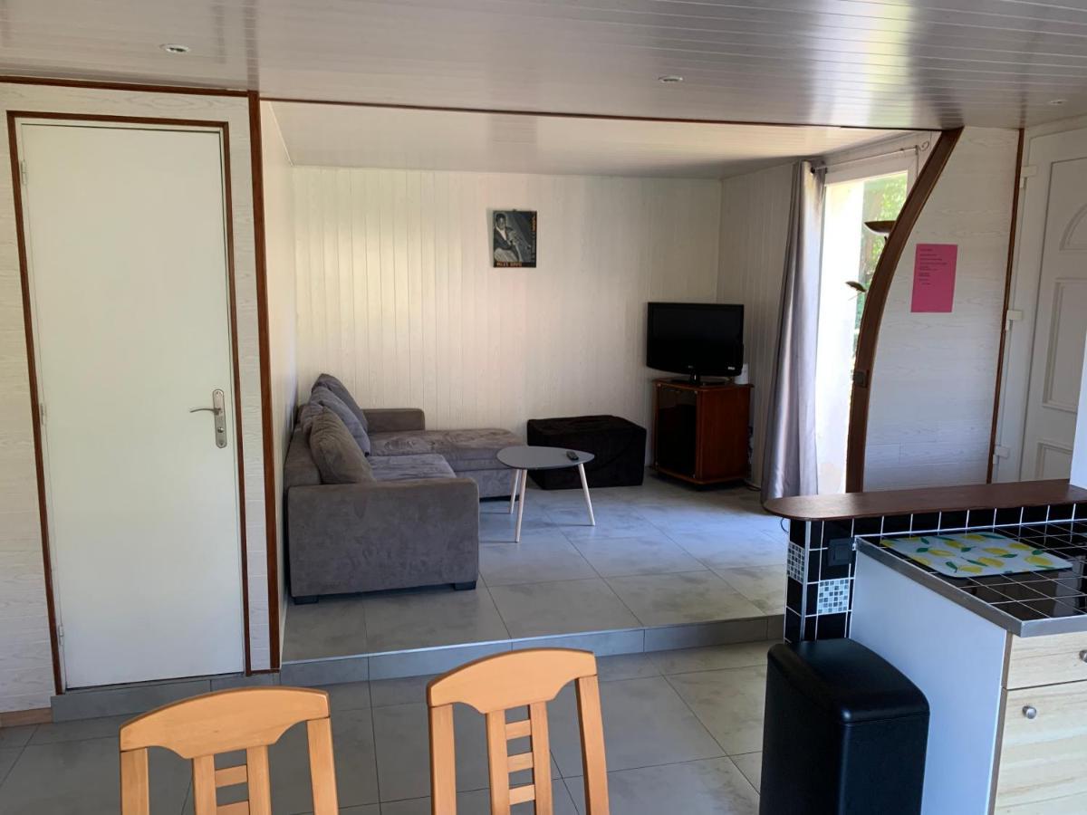 Magnifique Bas De Villa Deux Chambres Situe Pres Des Plages Et Du Golf سان برياك سور مير المظهر الخارجي الصورة